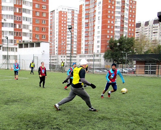 Футбольный матч 10 октября 2015 года