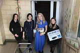 Одинцовские общественники навестили погорельцев в социальном центре