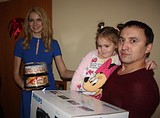 Одинцовские общественники навестили погорельцев в социальном центре