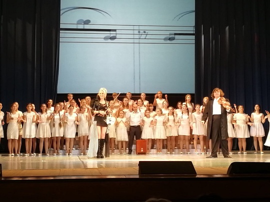 Молодежный фестиваль Red Hill, Комиссия по культуре