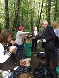Субботник в Подушкинском лесопарке